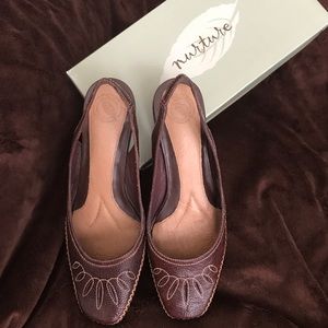 Nurture Brown Leather Slingback Pumps-Size 8